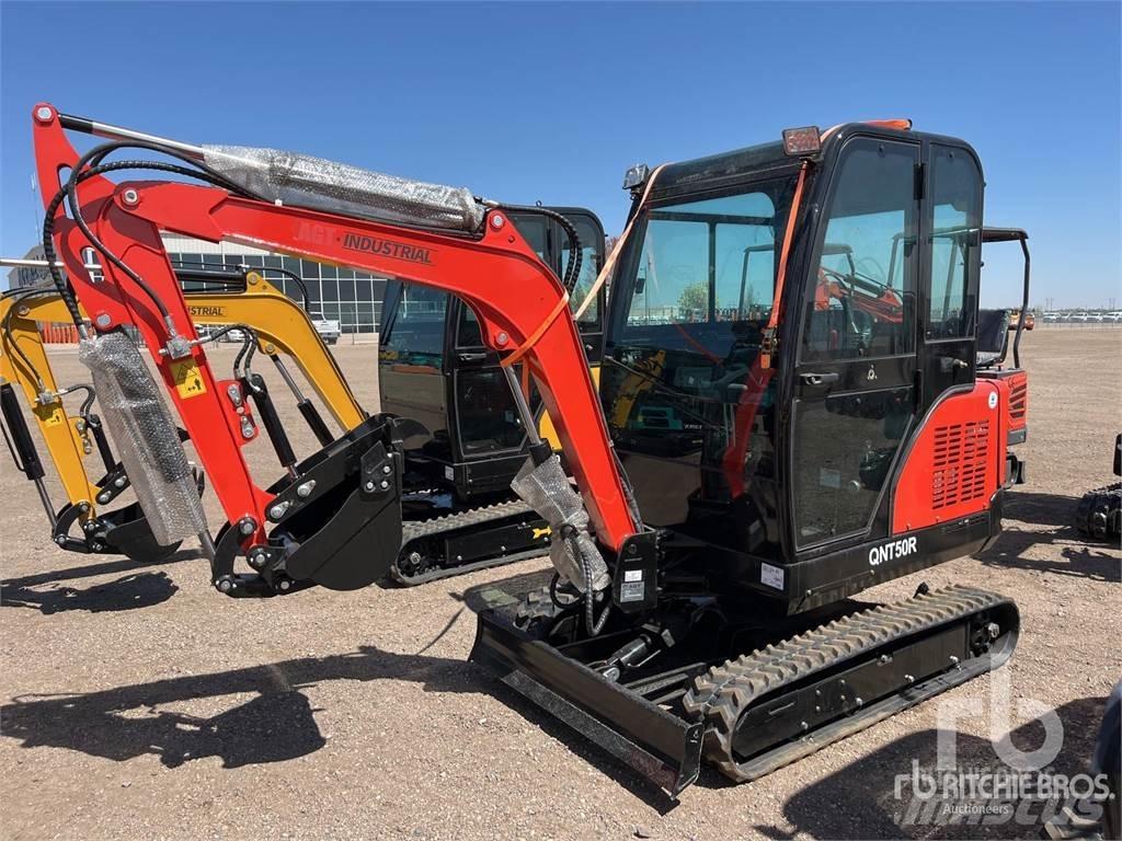 AGT QNT50R Міні-екскаватори < 7т