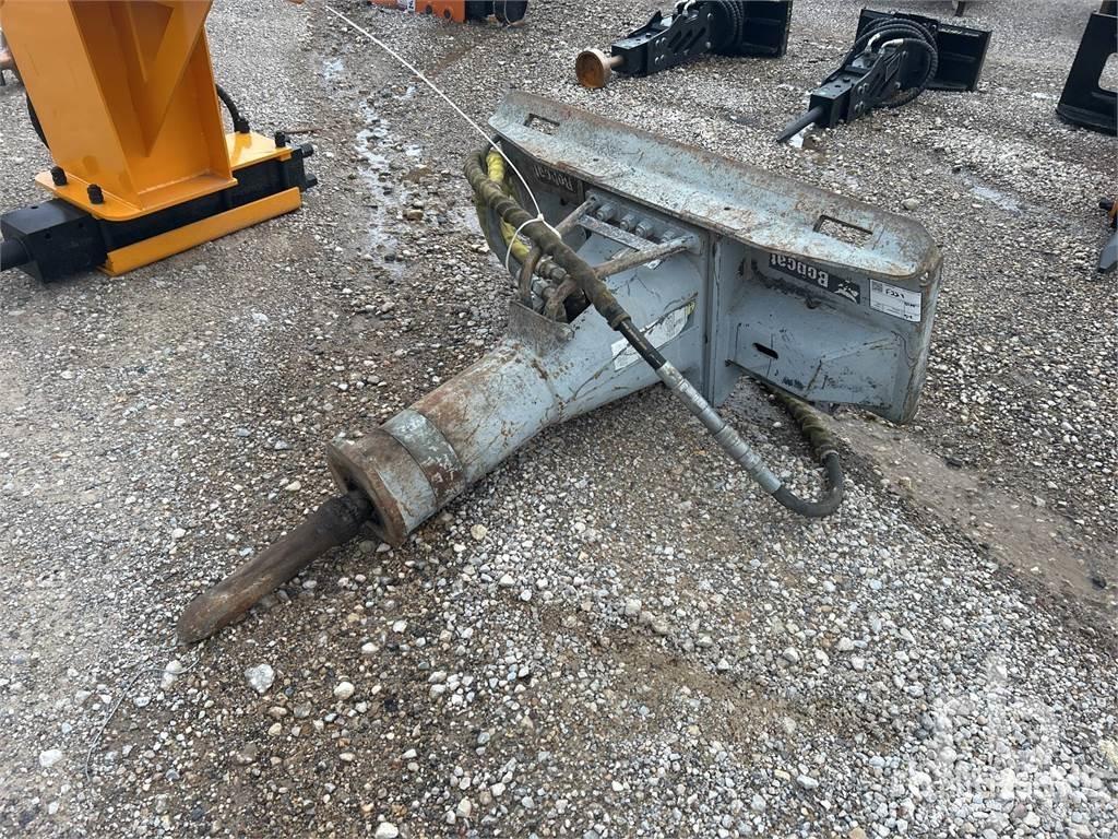 Bobcat HB880 Плуги