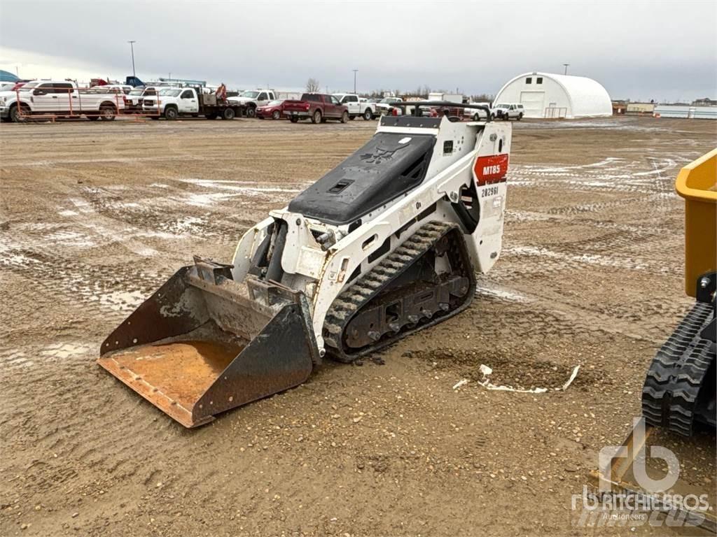 Bobcat MT85 Міні-навантажувачі