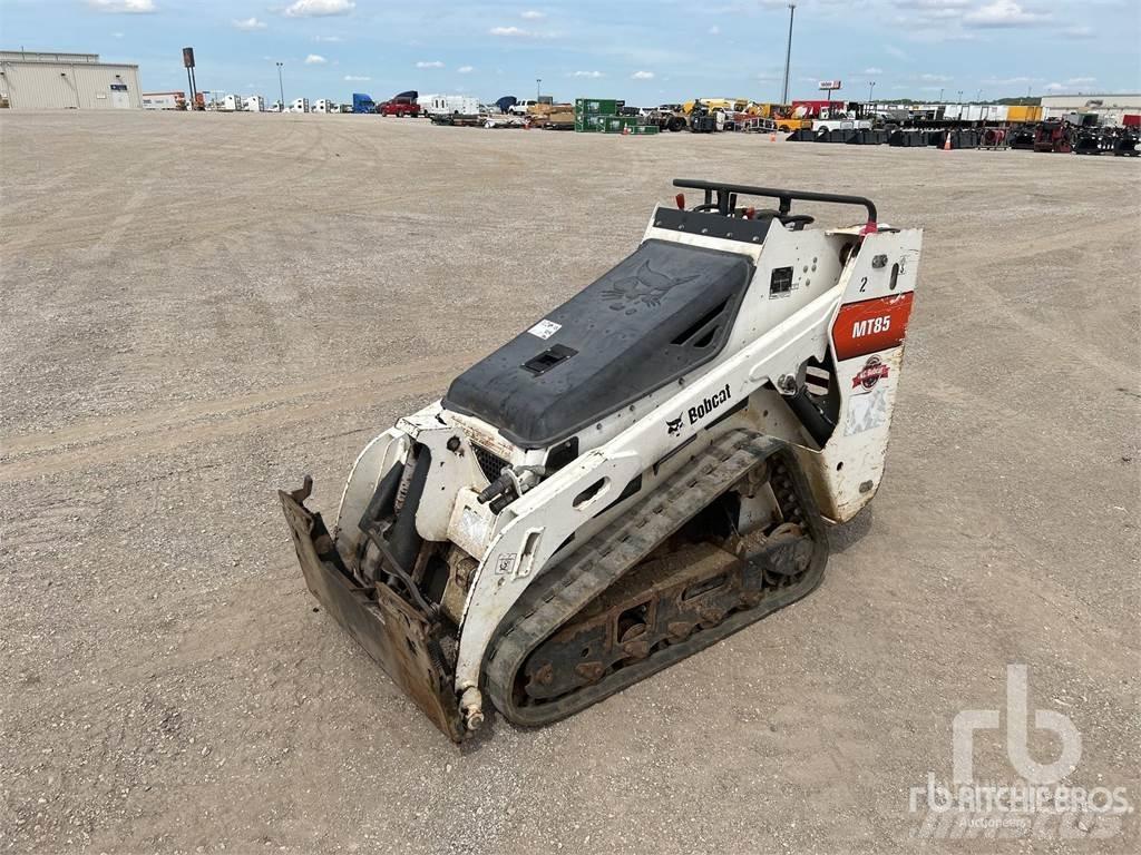 Bobcat MT85 Міні-навантажувачі