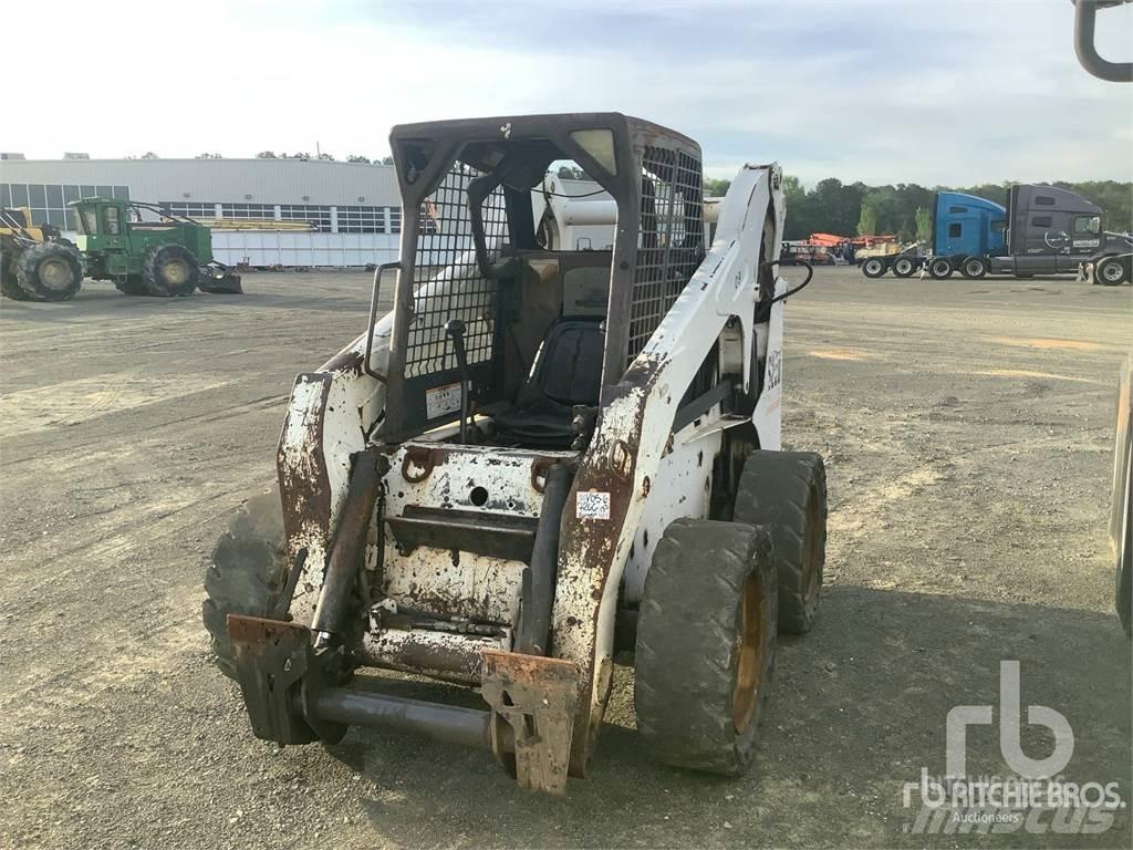 Bobcat S250 Міні-навантажувачі