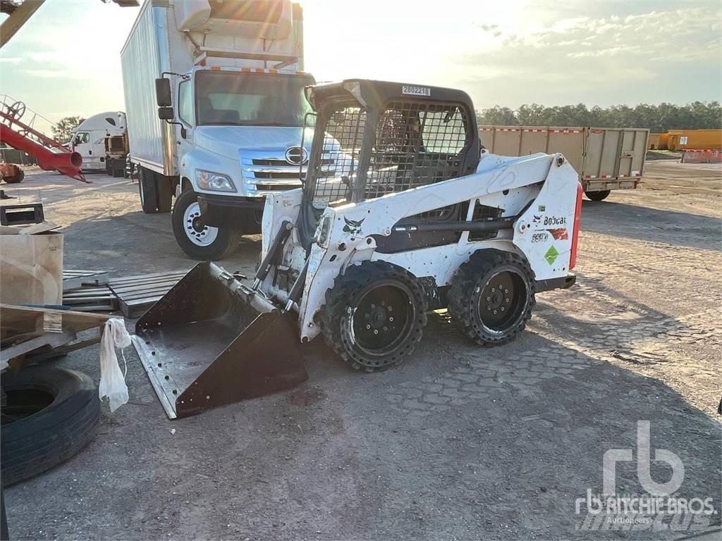 Bobcat S550 Міні-навантажувачі