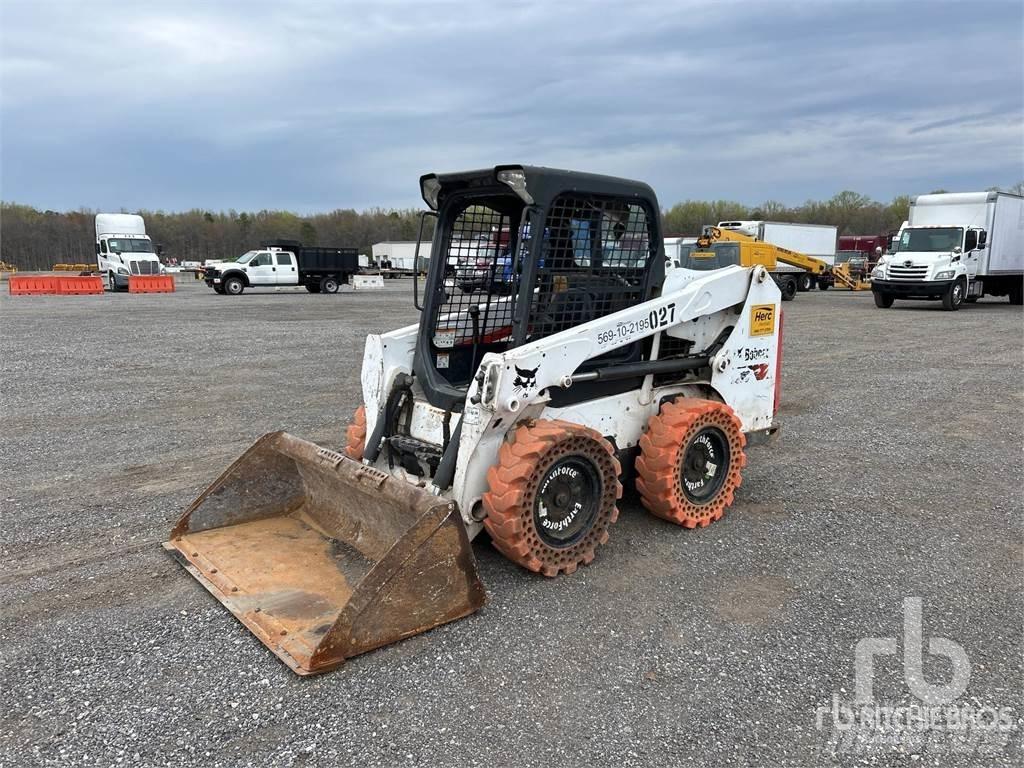 Bobcat S550 Міні-навантажувачі