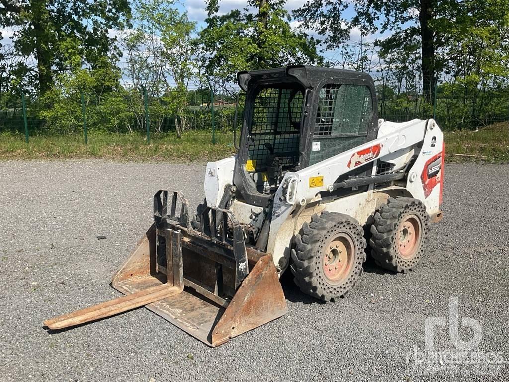 Bobcat S550 Міні-навантажувачі