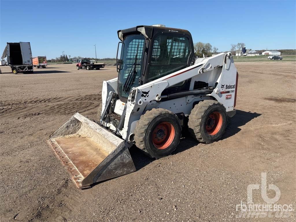 Bobcat S630 Міні-навантажувачі