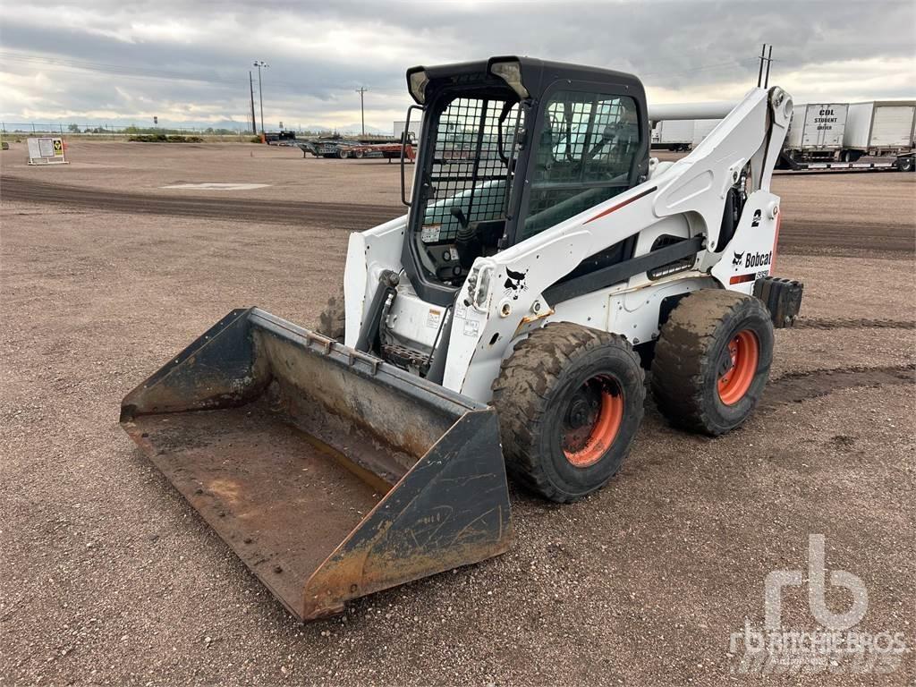 Bobcat S850 Міні-навантажувачі