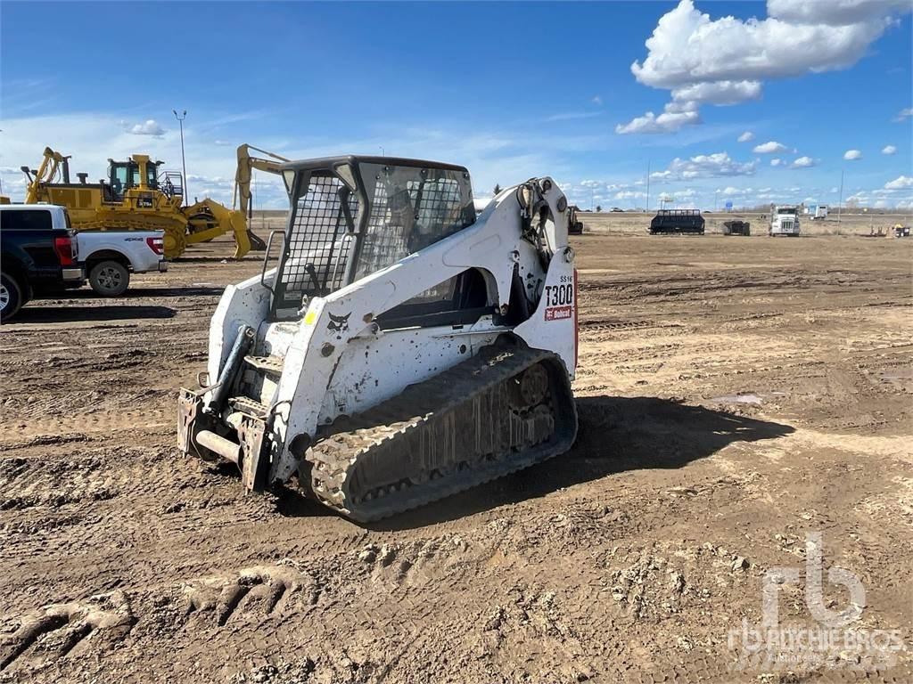 Bobcat T300 Міні-навантажувачі