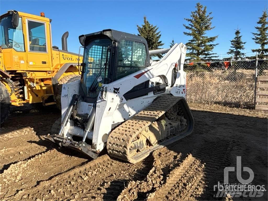 Bobcat T870 Міні-навантажувачі