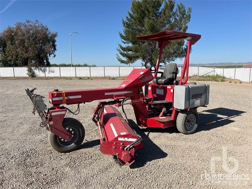 Broce BW-260 Внутрішні підмітальні машини