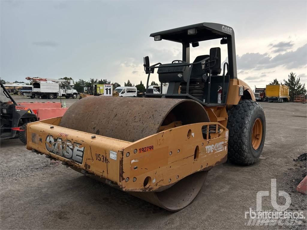 CASE SV212 Ущільнювачі грунту