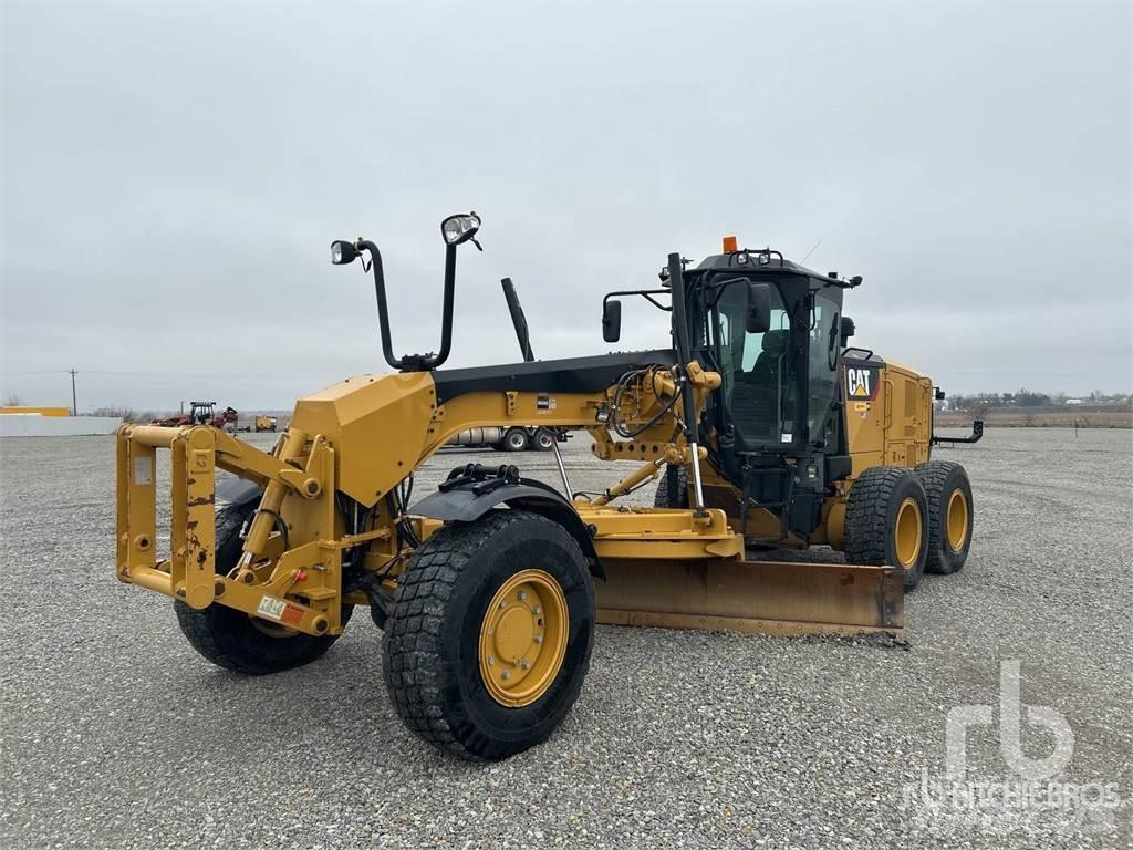 CAT 12M3AWD Грейдери