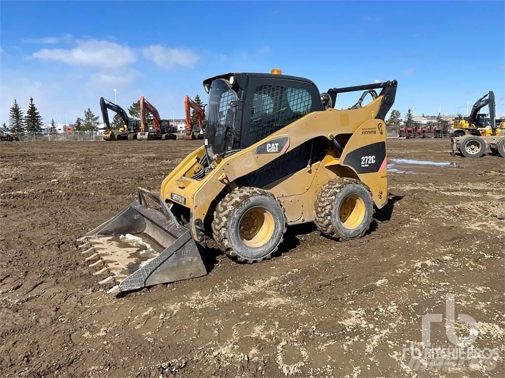 CAT 272C Міні-навантажувачі