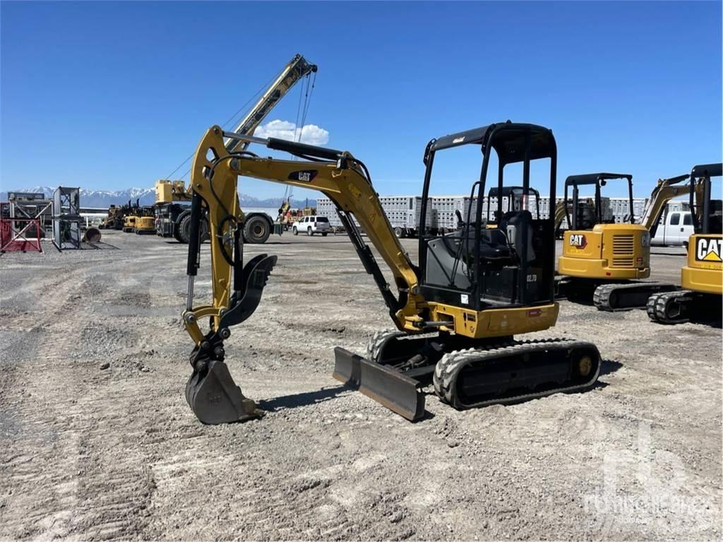CAT 302.7DC1TH Міні-екскаватори < 7т