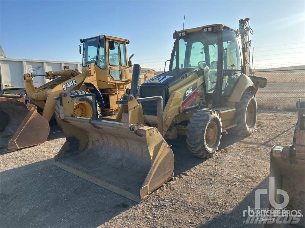 CAT 420E Екскаватори-навантажувачі