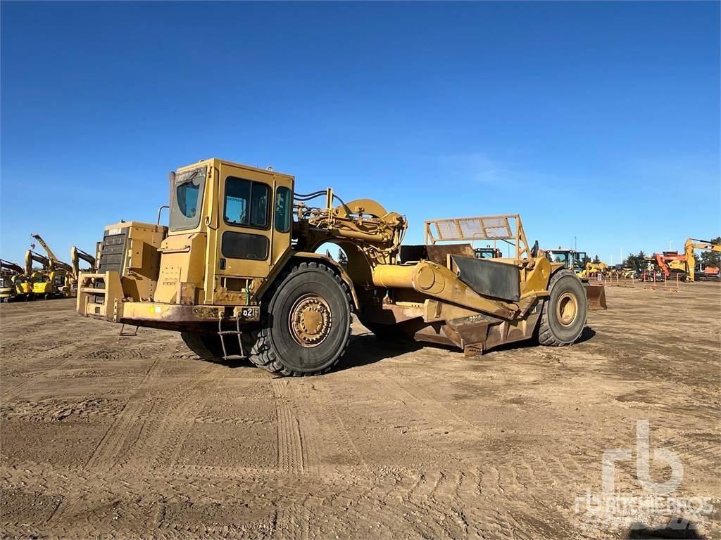 CAT 621F Скрепери