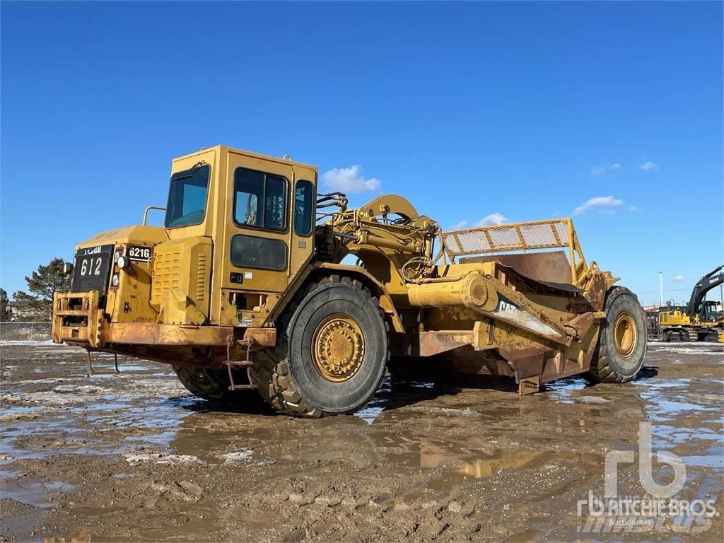 CAT 621G Скрепери