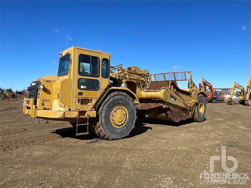 CAT 621G Скрепери