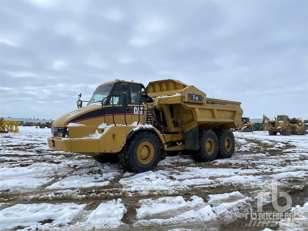 CAT 730EJ Зчленовані самоскиди