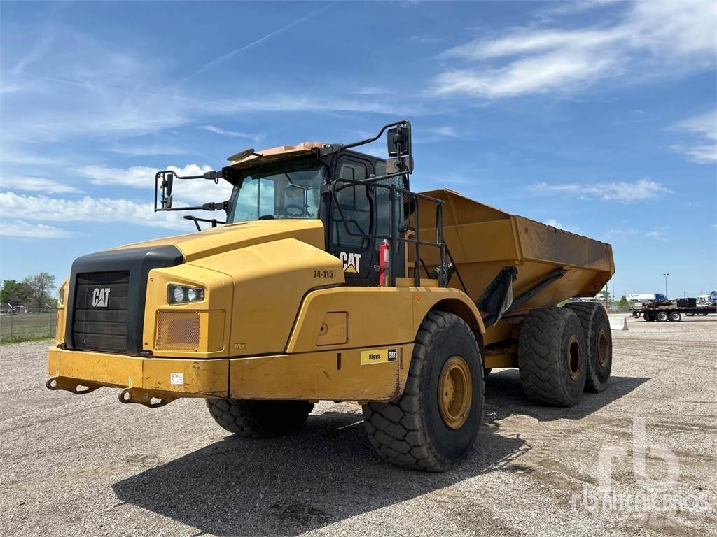 CAT 745 Зчленовані самоскиди