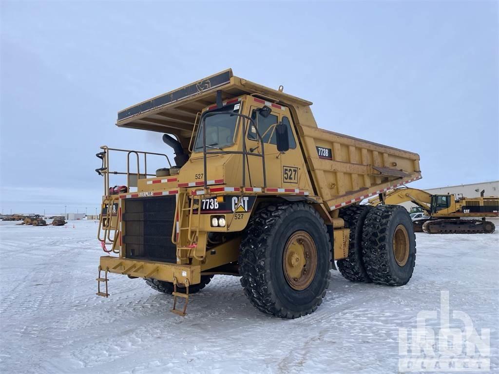 CAT 772B Кар`єрні самоскиди
