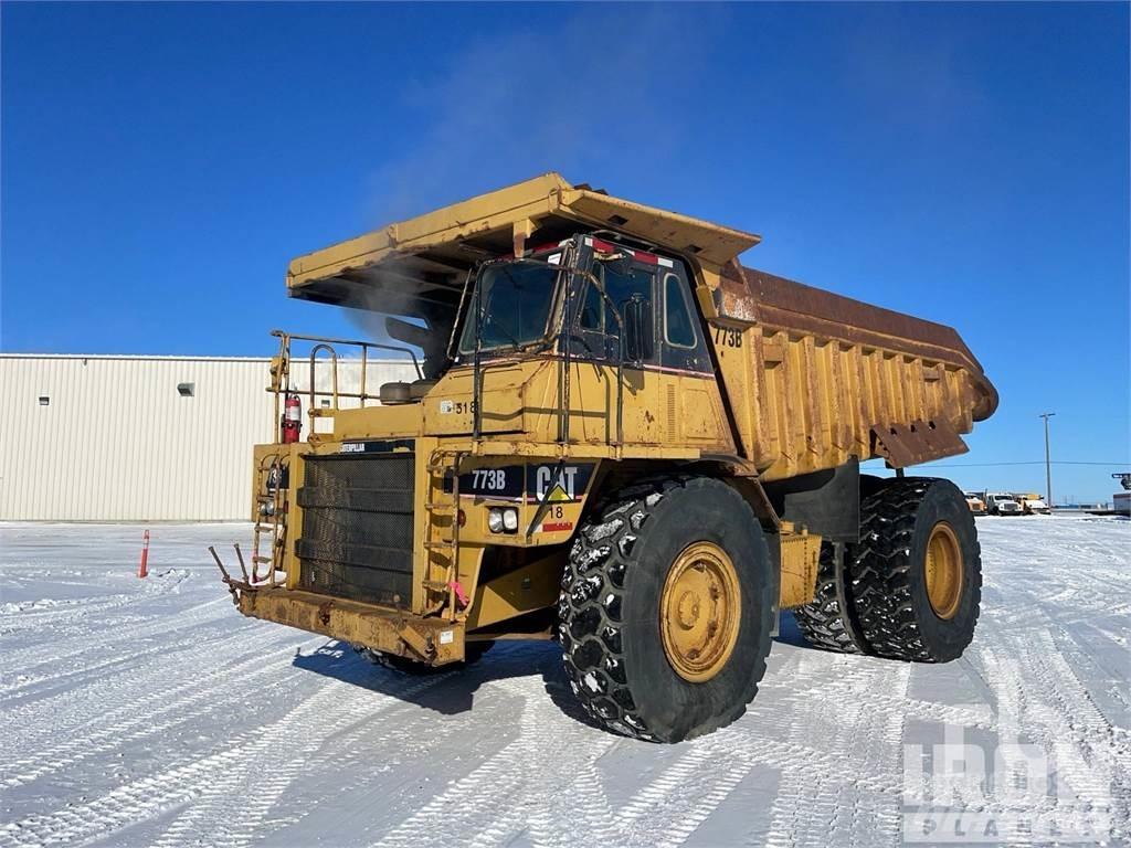 CAT 773B Кар`єрні самоскиди