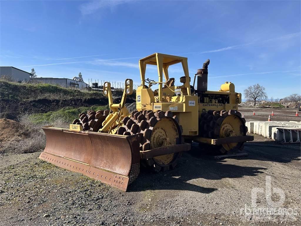 CAT 824B Сміттєві преси