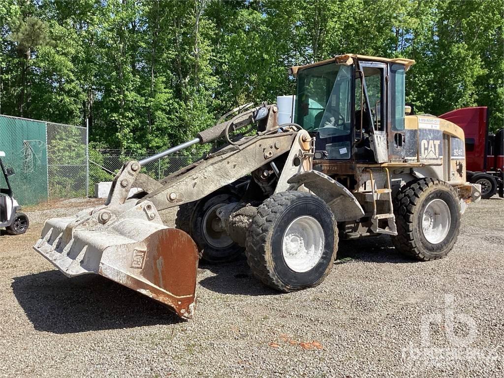 CAT 924G Фронтальні навантажувачі
