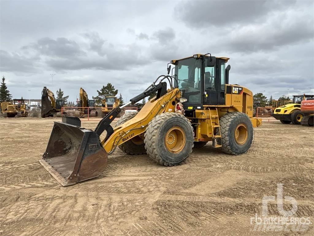 CAT 924H Фронтальні навантажувачі