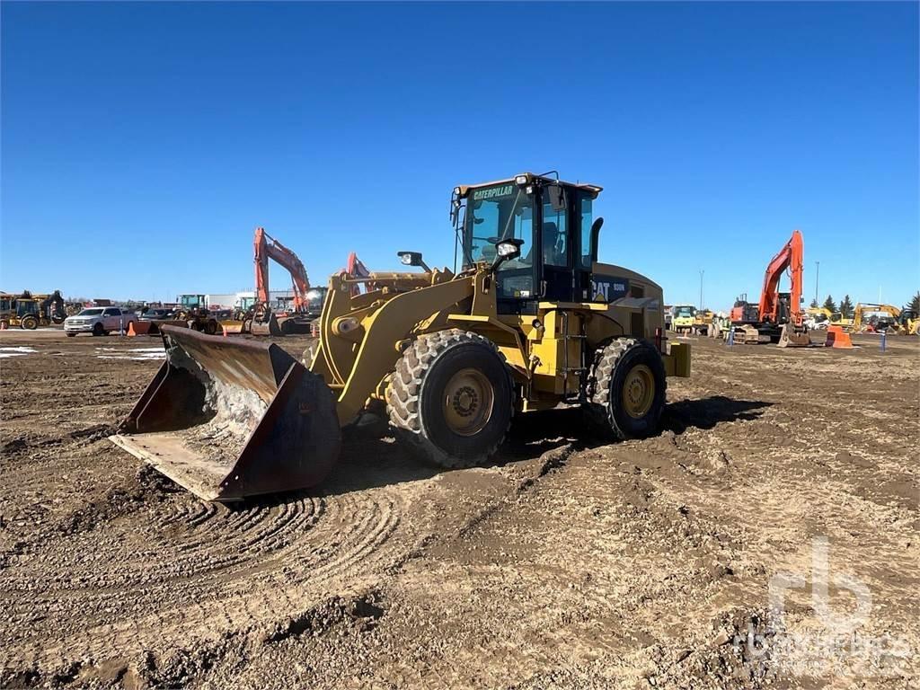 CAT 938H Фронтальні навантажувачі