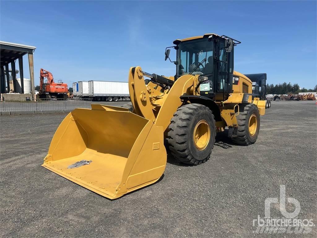 CAT 938M Фронтальні навантажувачі