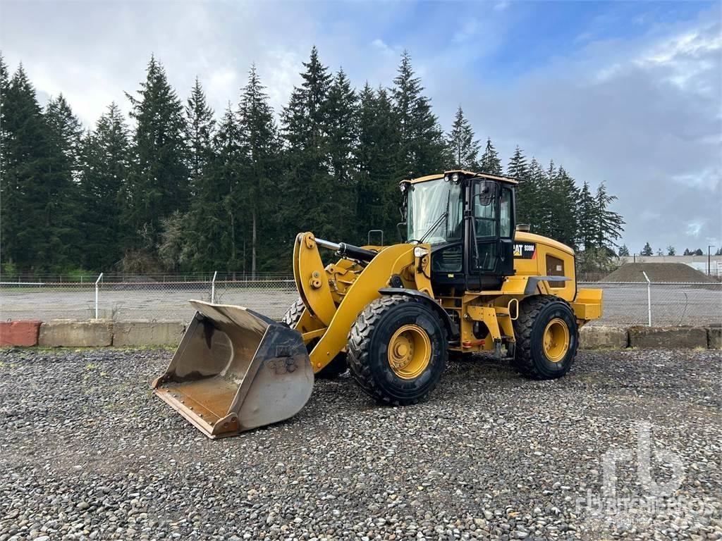 CAT 938M Фронтальні навантажувачі