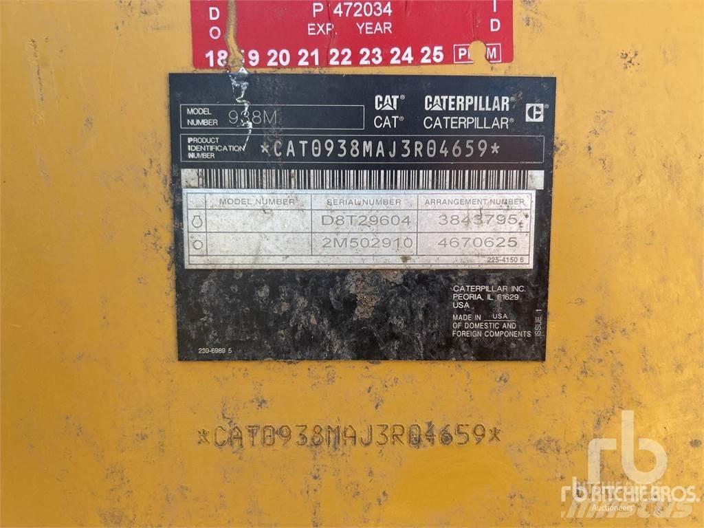 CAT 938M Фронтальні навантажувачі