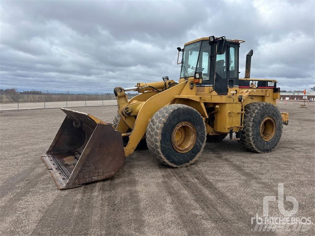CAT 950F Фронтальні навантажувачі