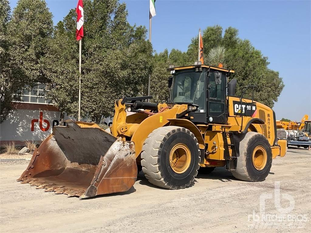 CAT 966M Фронтальні навантажувачі