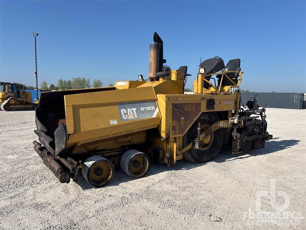 CAT AP-1000D Асфальтовкладачі