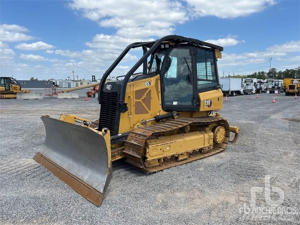 CAT D3 Гусеничні бульдозери