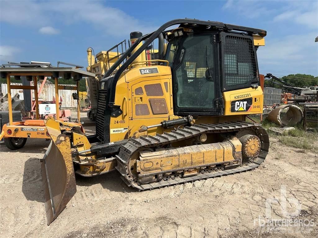 CAT D4K2 XL Гусеничні бульдозери