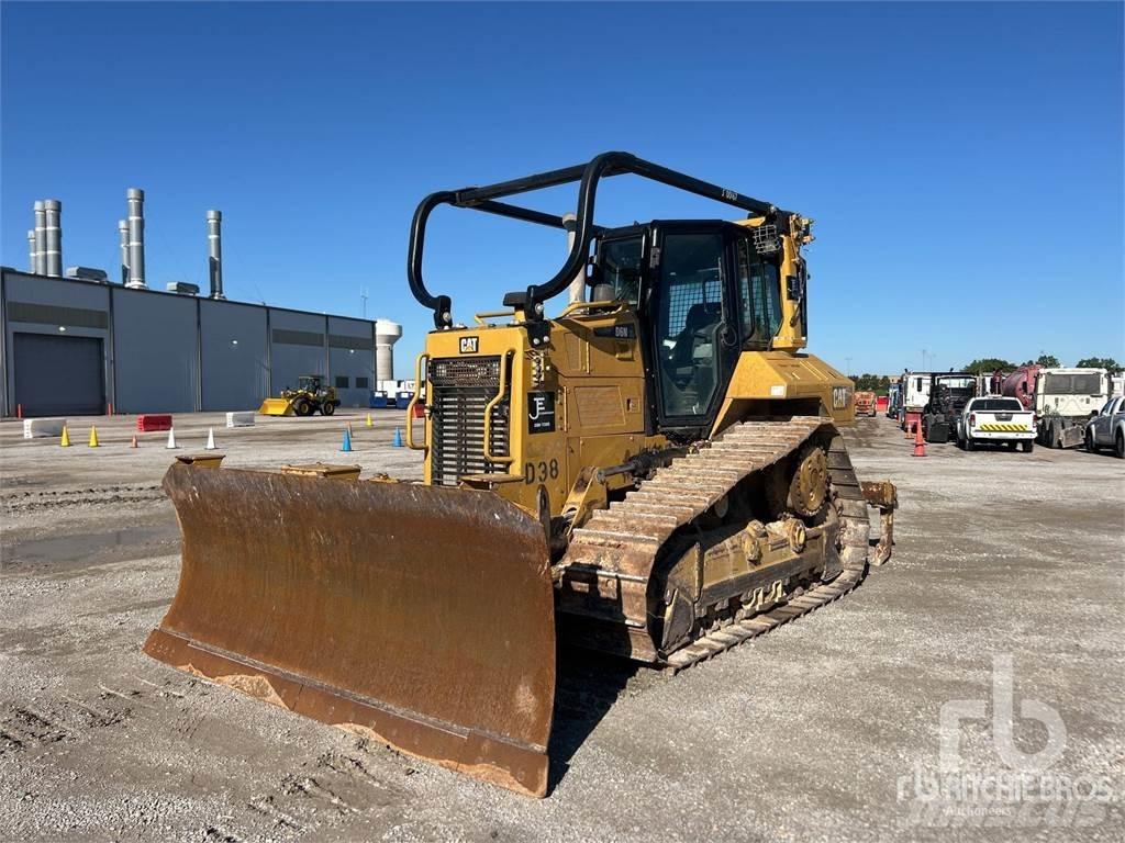 CAT D6N XL Гусеничні бульдозери