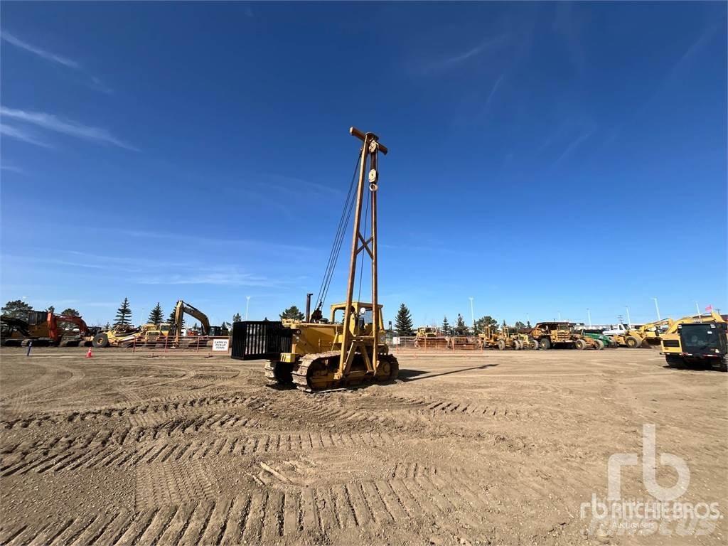 CAT D7G Трубоукладачі