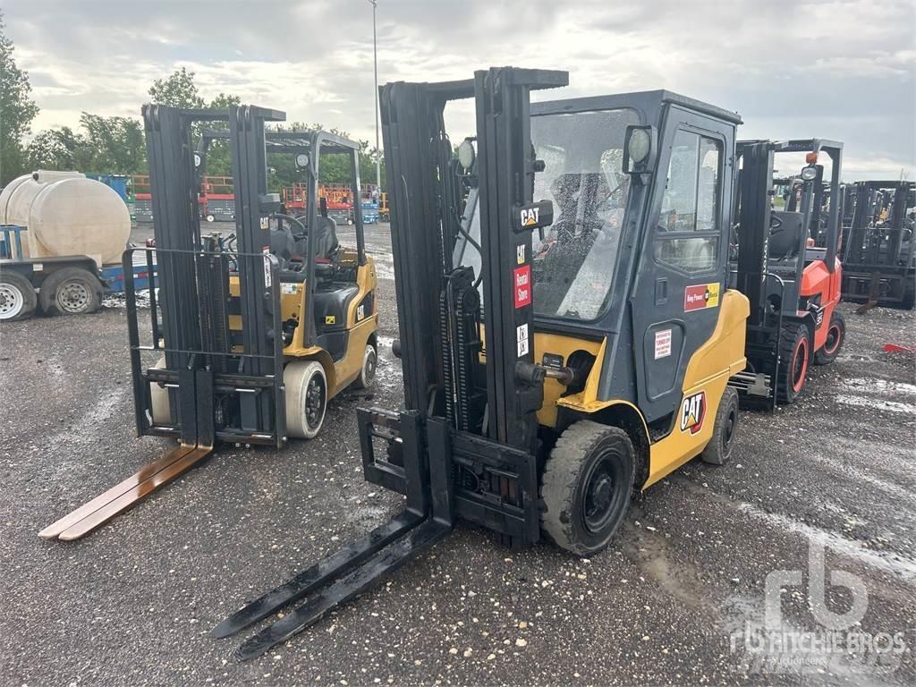 CAT GP25N Дизельні навантажувачі