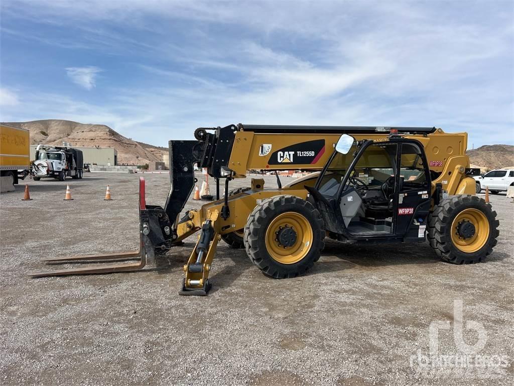 CAT TL1255D Телескопічні навантажувачі