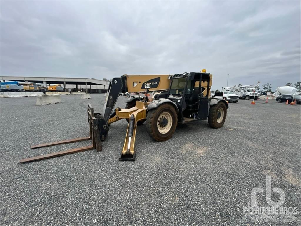 CAT TL943C Телескопічні навантажувачі