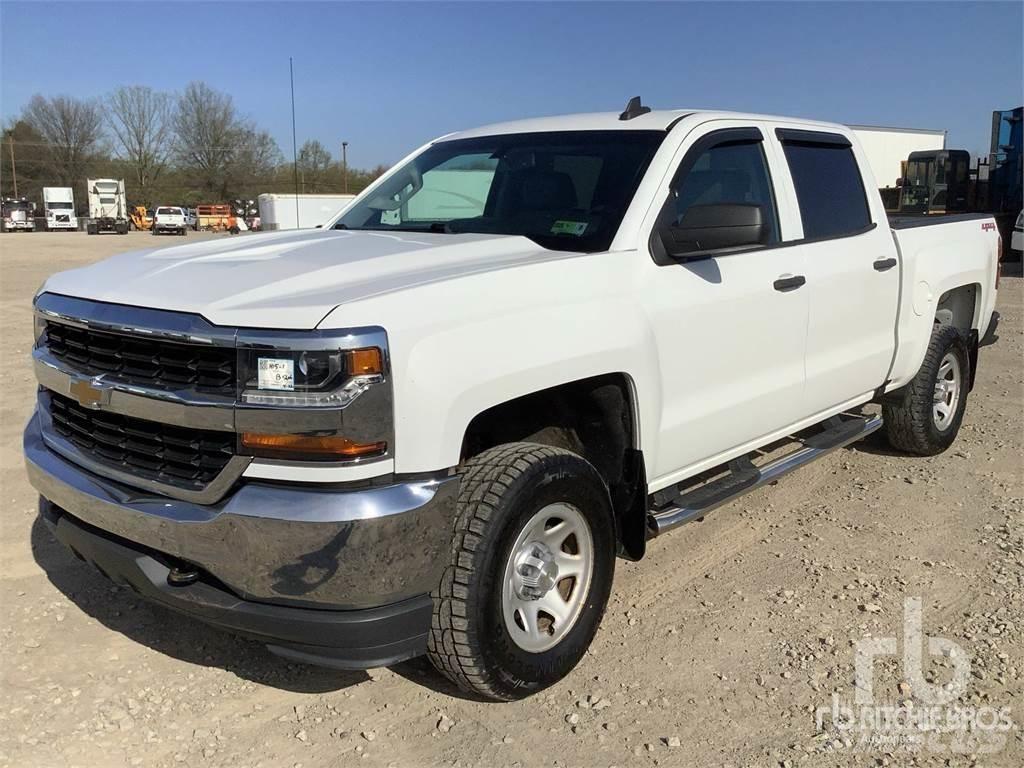Chevrolet 1500 Пікапи / Бічне розвантаження