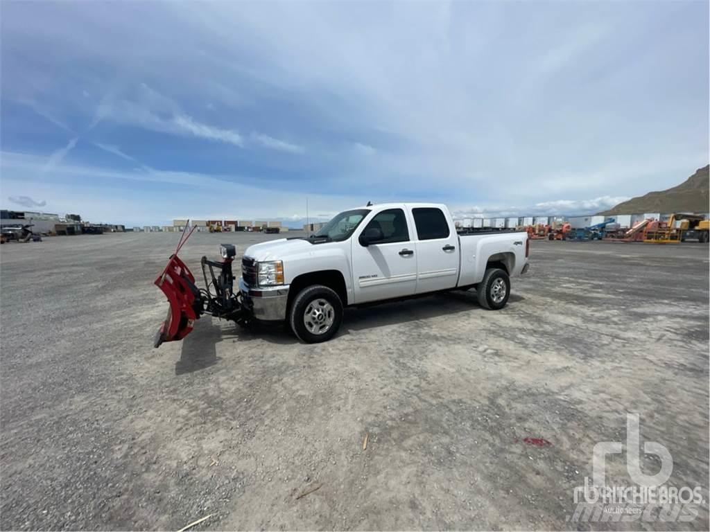 Chevrolet 2500 Пікапи / Бічне розвантаження