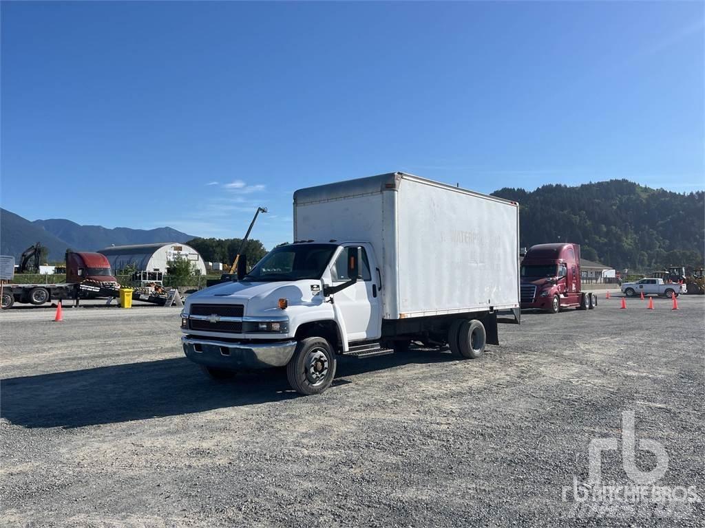 Chevrolet C4500 Панельні фургони