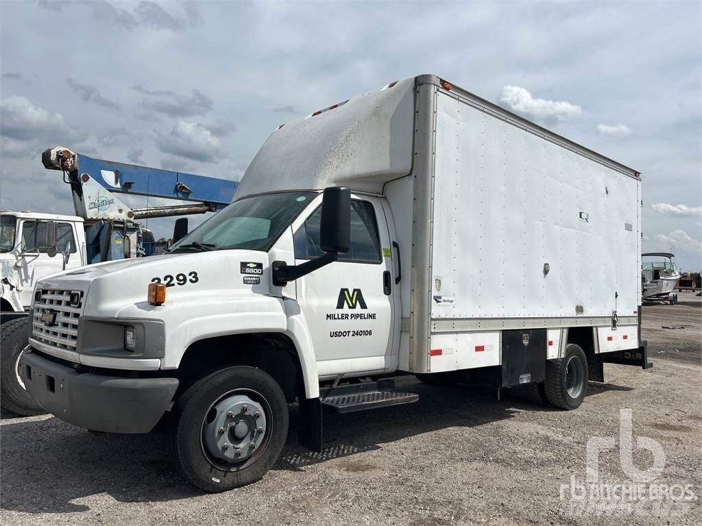 Chevrolet C5500 Комбі/Вакуумні вантажівки
