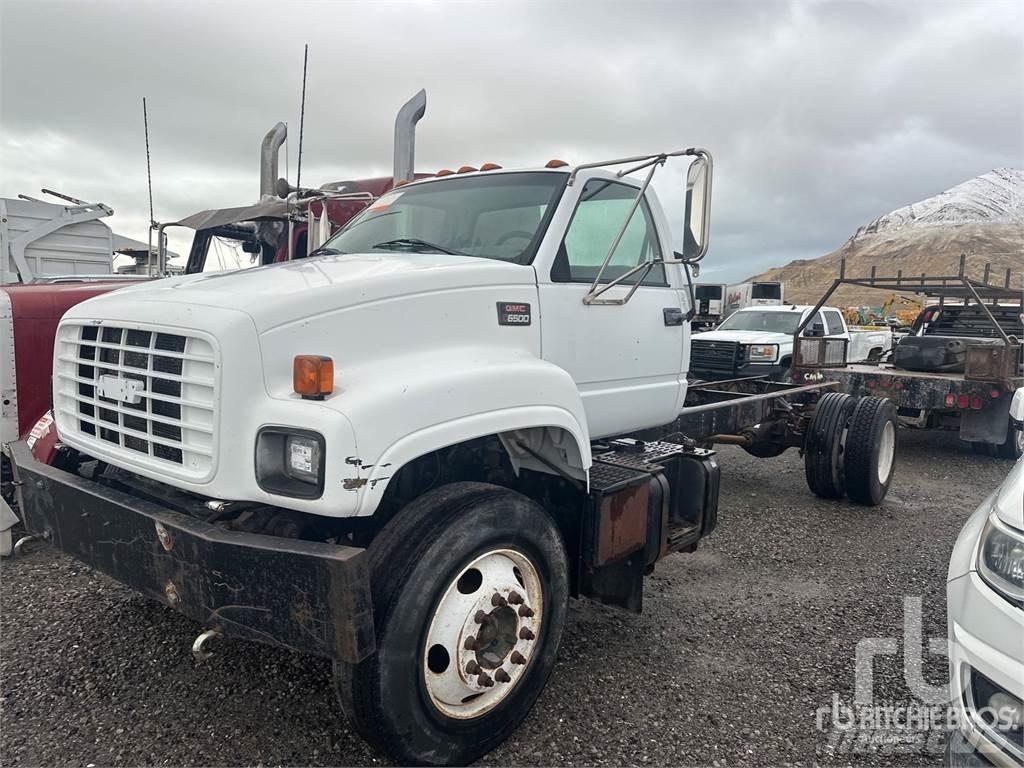 Chevrolet C6500 Шасі з кабіною