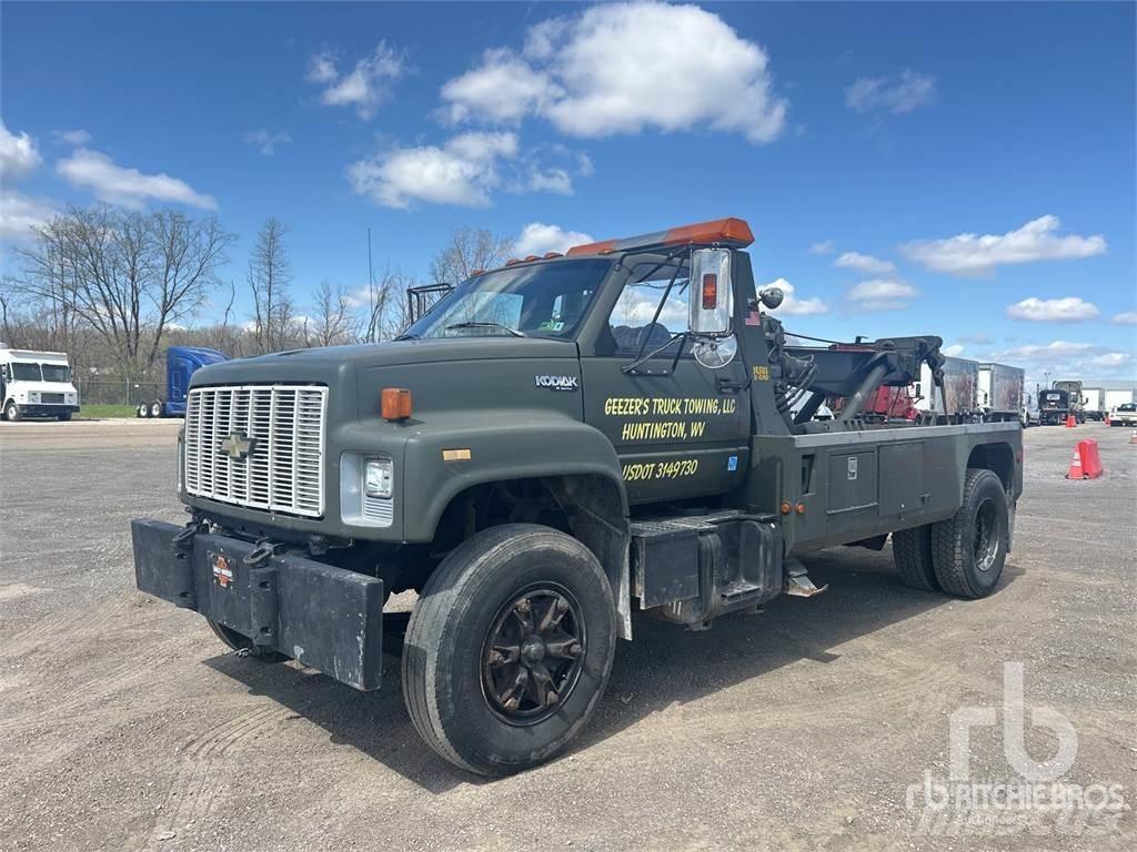 Chevrolet C7500 Бортові вантажівки
