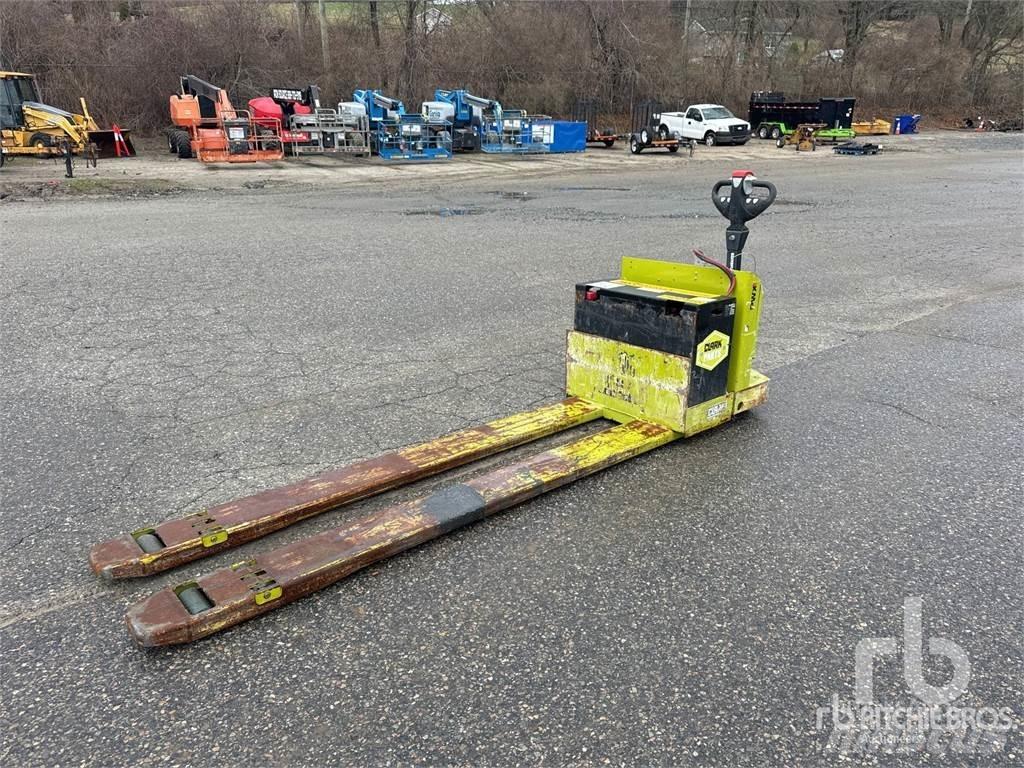 Clark PWXE40 стелажі складські