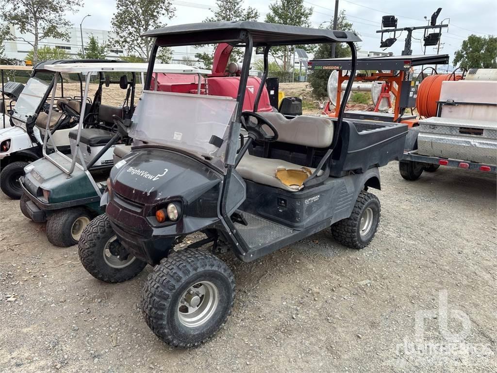 Cushman Ride-On Гольф-мобілі